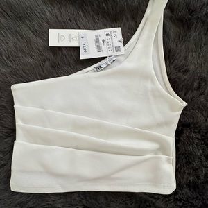 Zara / Asymmetrical White Top / NWT